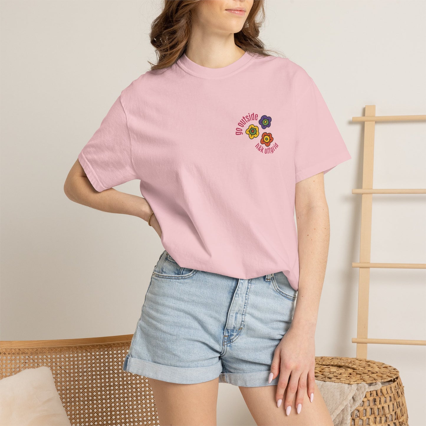Go Outside - H & K OFFGRID Floral T-Shirt